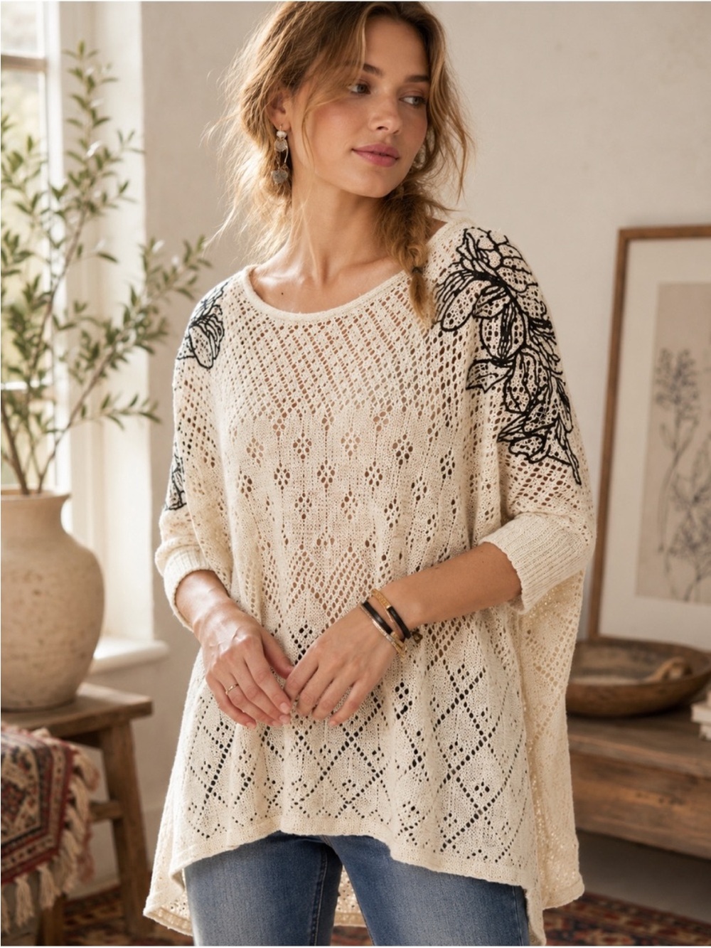 Anthropologie Knitted & Knotted Embroidered Launa poncho sweater